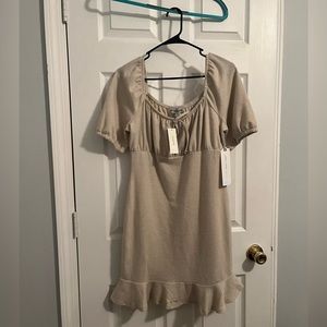 Francesca’s almost famous, XL tan short dress